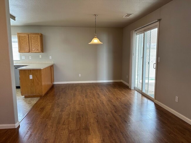 Photo - Well maintained home in desirable Ravenwood, Anderson subdivision