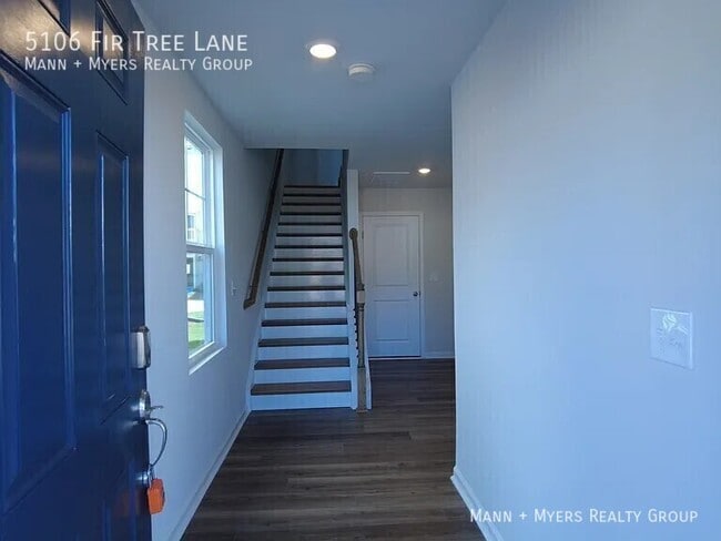 Photo - 5106 Fir Tree Ln