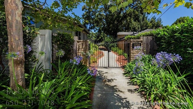 Photo - 1150 Pine St