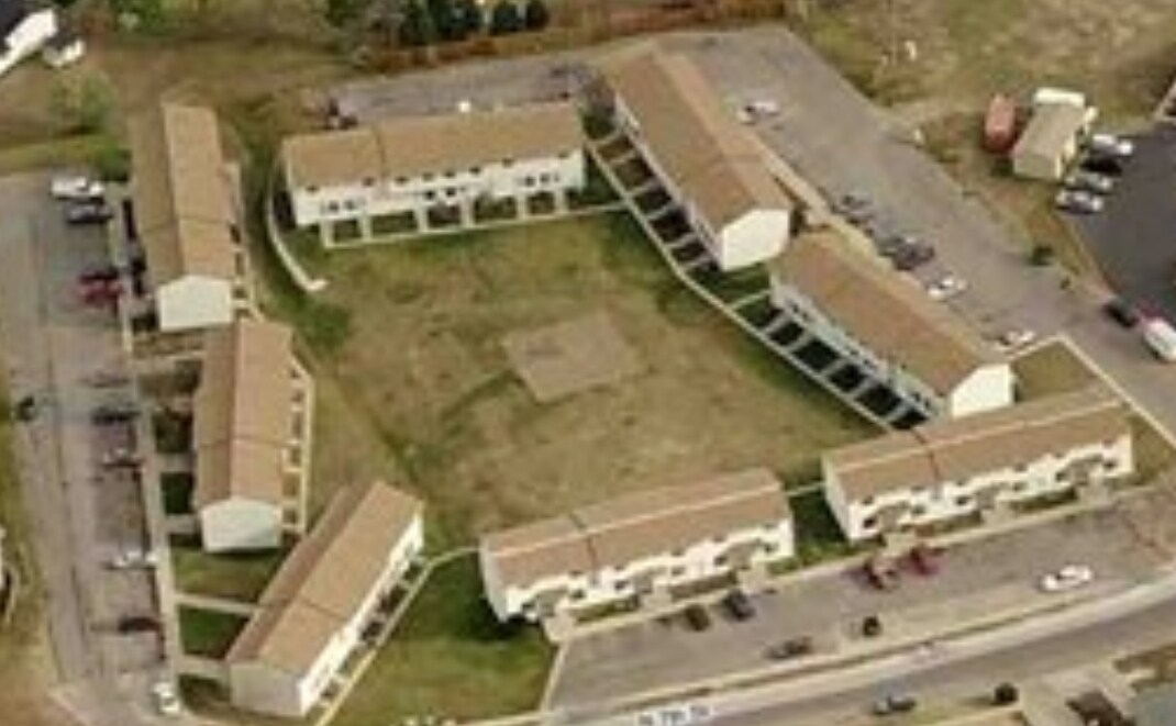 Pleasant Hill Village Townhomes - Pleasant Hill Village Townhomes