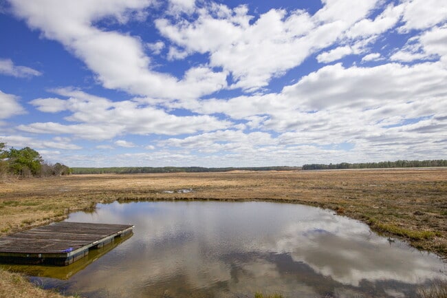 Photo - "Modern 3-Bedroom Home with 3 Full Bathrooms and Spacious Living Areas in Vass, NC!"