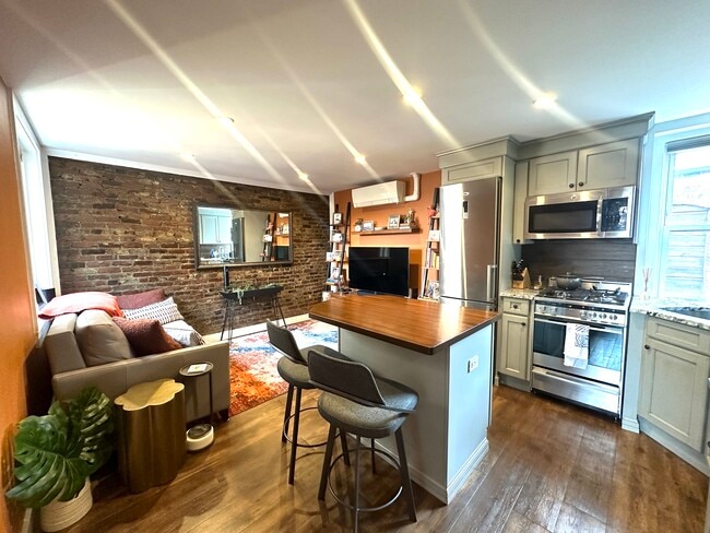 Photo - 10 Henchman St Unidad 5R