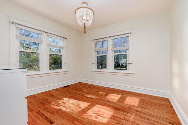 516 Goethe Ave
