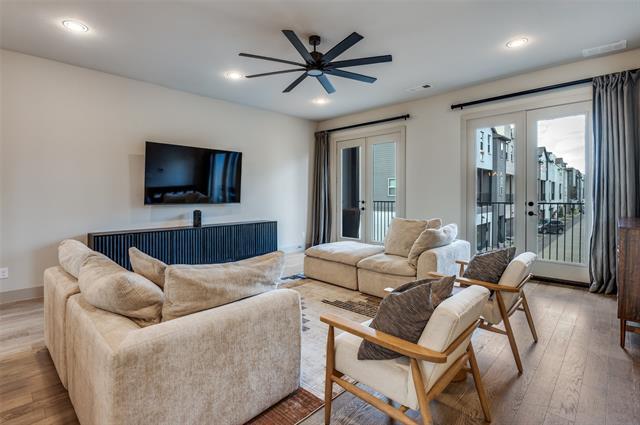 Photo - 1434 Elevado Dr