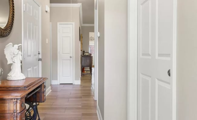 Photo - 14239 Woodchase Ct