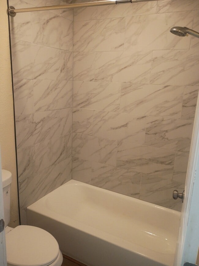 Photo - 1515 Highway 99 W