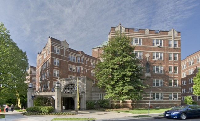 Sedgwick Gardens Apartments - Sedgwick Gardens Apartments