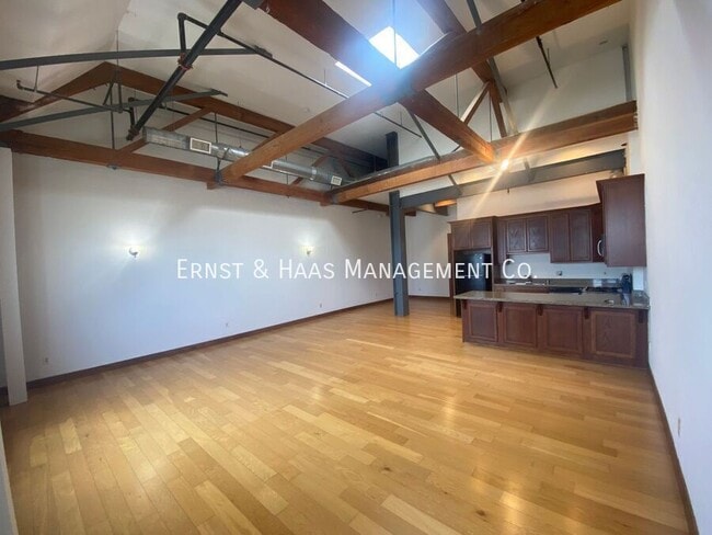 Photo - 800 S Pacific Ave Unit #203