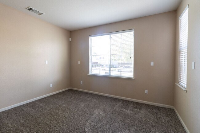 Photo - Beautiful 4 Bedroom 2.5 Bath home in Turlock