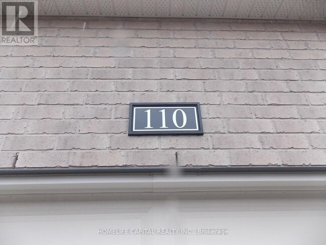 Photo - 110 Lynn Coulter St