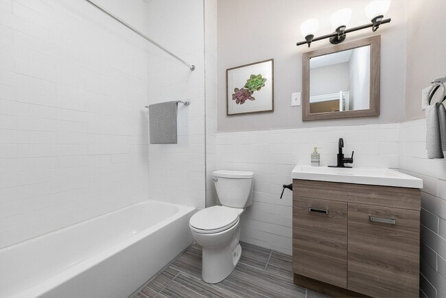 2BD Bathroom-Renovated