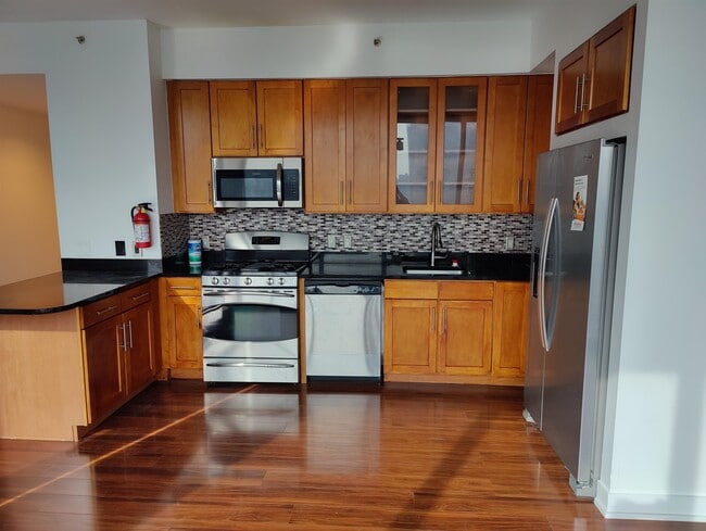 Photo - 389 Washington St Unit 22F