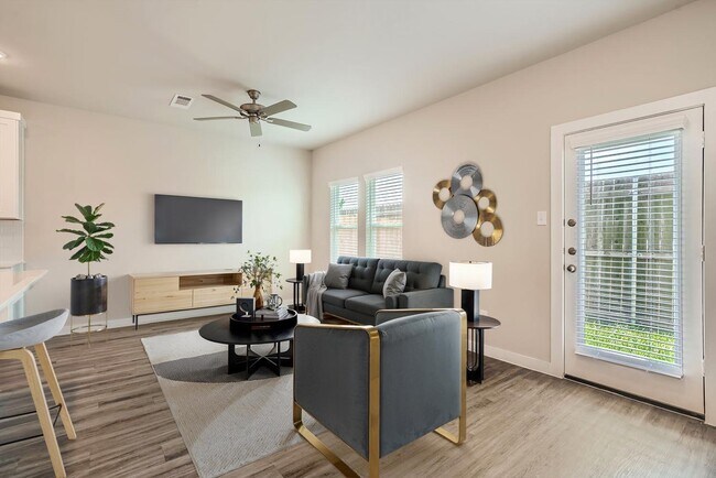 Photo - 430 S Centro Cir