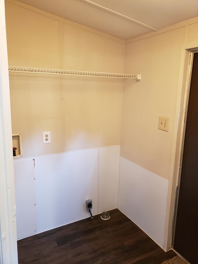 Photo - 135 Ransdell Ln