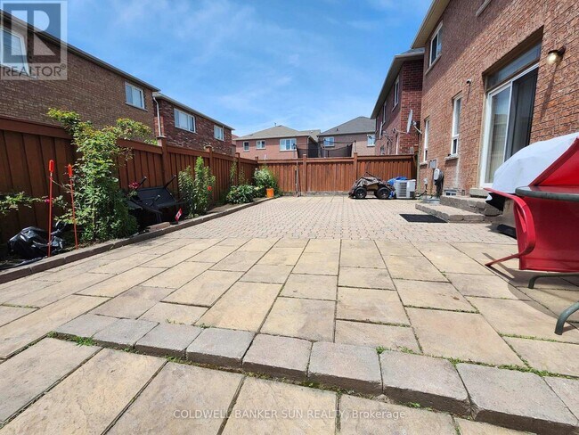 Photo - 31 Powell Dr