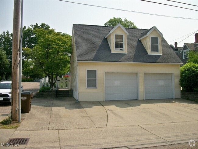 Building Photo - 505 5th St Rental