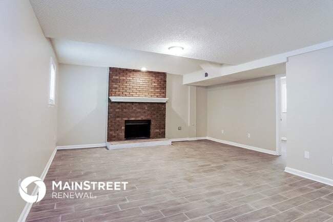 Photo - 1629 5 Acre Rd