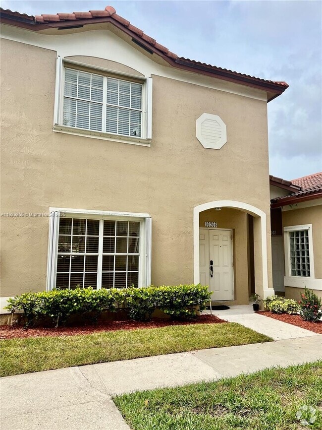 Building Photo - 16206 Emerald Cove Rd Rental