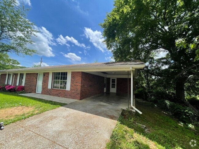 Building Photo - Greene Rd Duplex Unit #1 Rental