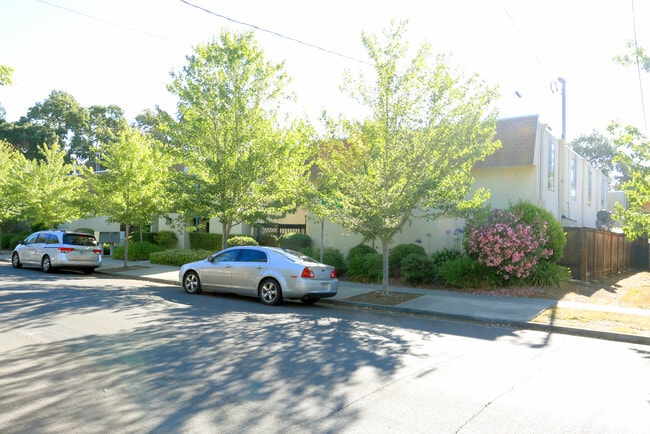 Photo - Pacific Townhomes
