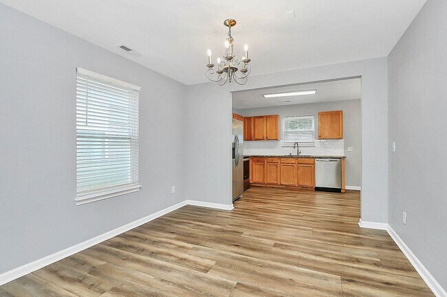 1223 Pinehaven Ct