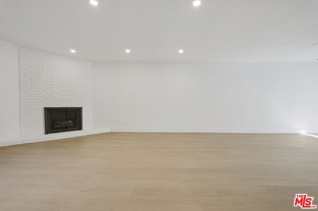 Photo - 1133 22nd St Unit 9