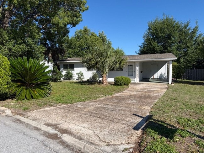 Building Photo - 3 bedroom In the Middle of Panama City