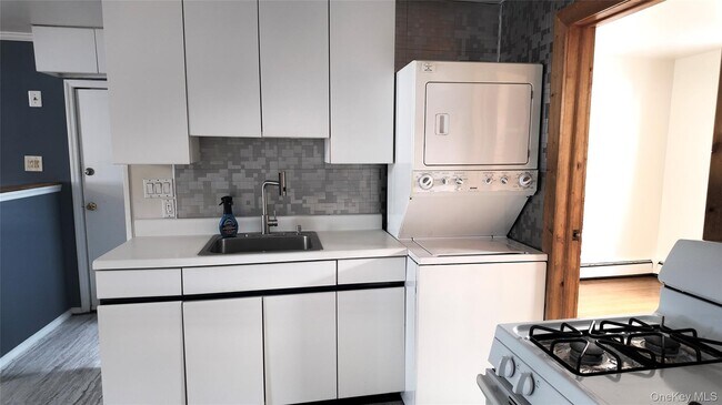 Photo - 3249 Barkley Ave