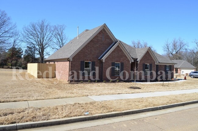 5467 April Forest Dr