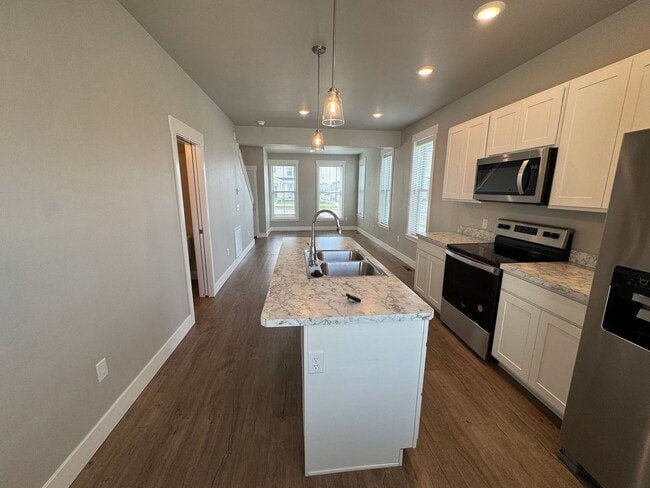 6153 Elysian Rd Unit 101