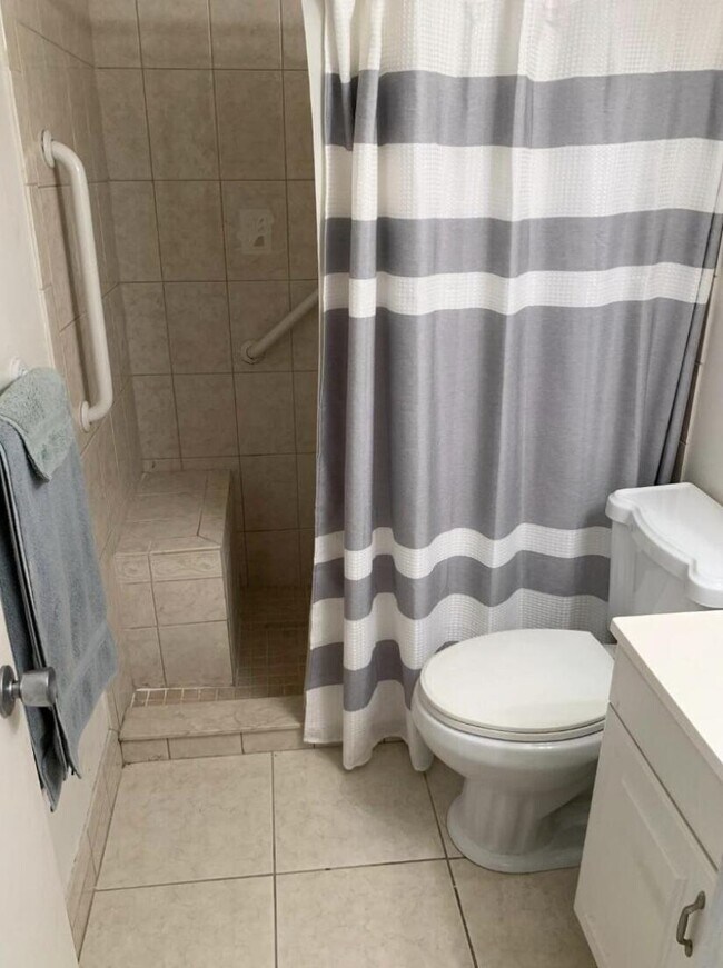 Photo - 74 Sheffield I Unit 74