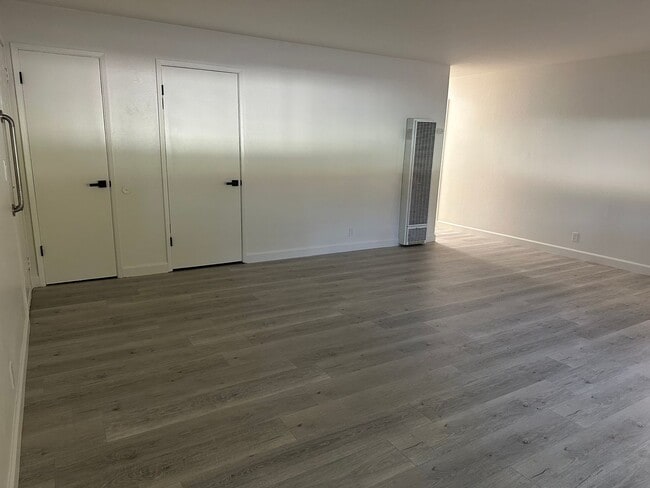 Photo - 5200 Snow Dr Unit 1