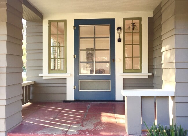 private porch
