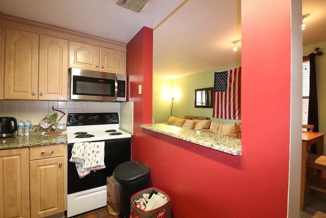 Photo - 96 Gainsborough St Unit 106W