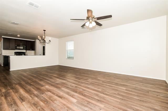 Photo - 5649 Hepburn St