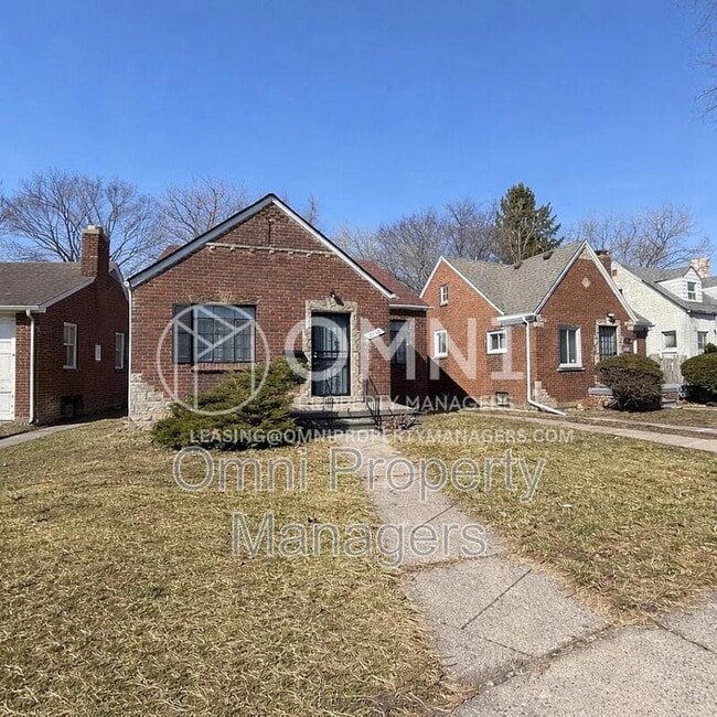 Photo - 9747 Somerset Ave