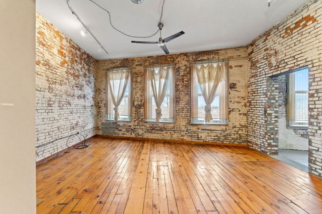 Photo - 61 Prospect Ave Unit 3R