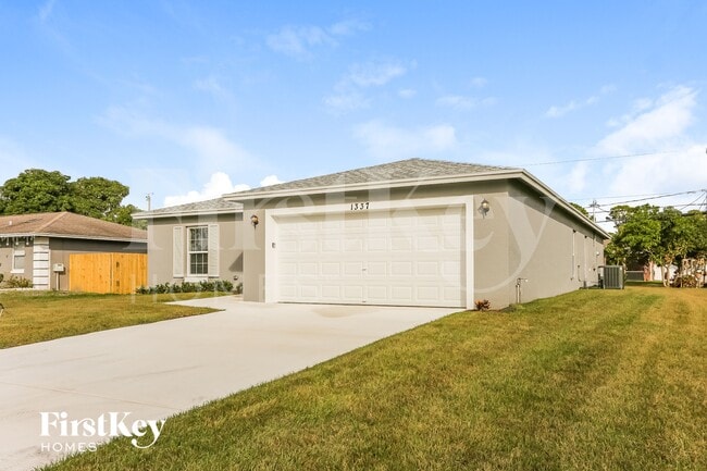 Photo - 1337 SW Goodman Ave