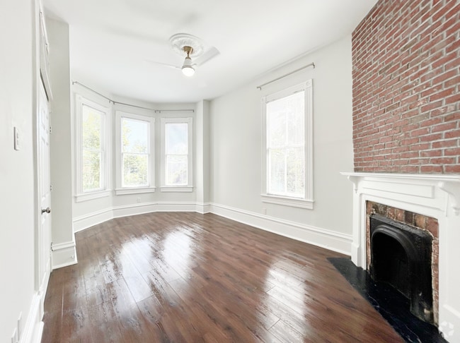 Building Photo - 414 E Gwinnett St Unit 414 E. Gwinnett St. Rental