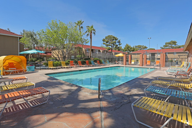 Hesperian Falls Apartments - Hesperian Falls Apartments