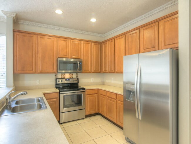 Photo - 553 Jasmine Bloom Dr