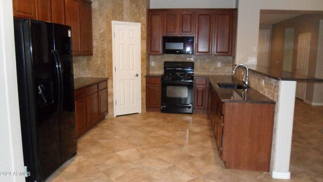 Photo - Large 3 Bed, All Appliances, Ready for Move In!