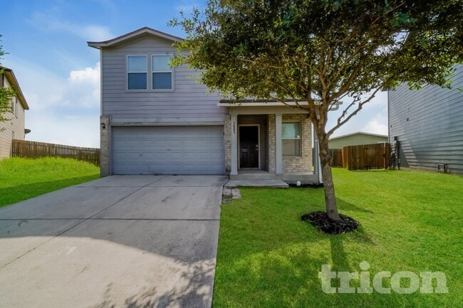 Building Photo - 5003 Mustang View