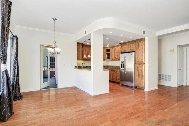 Photo - 1250 Cleveland Ave