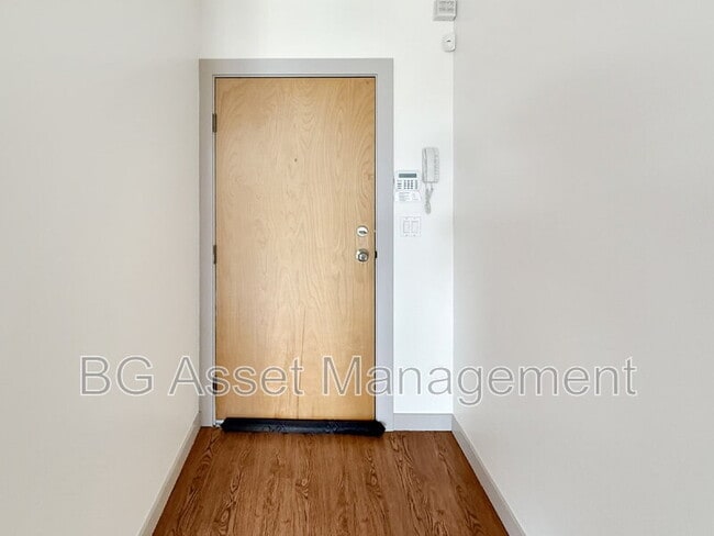 Photo - 1459 MacArthur Blvd Unit 41
