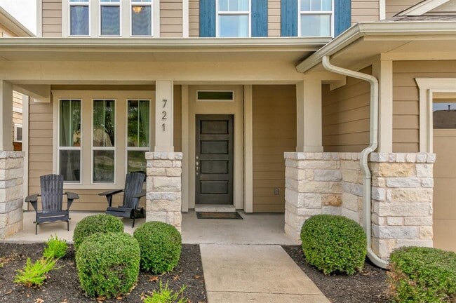 Photo - 721 Clear Stream Crossing