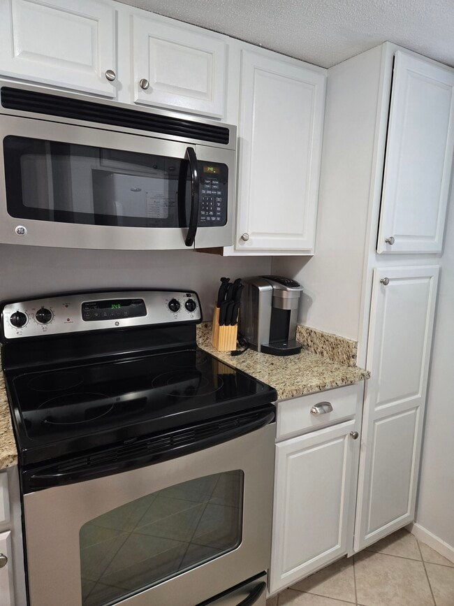 Photo - 1 Tanglewood Dr Unit 501