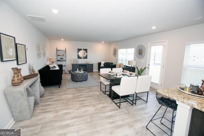 Photo - 178 Goodall Woods Dr