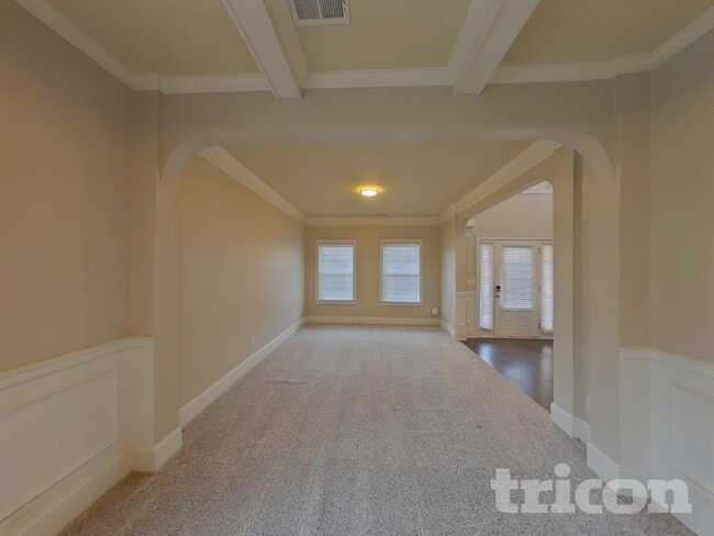 6605 Oak Hill Pass