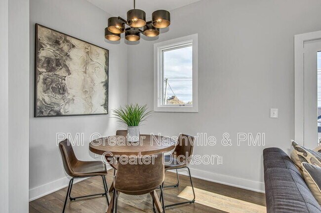 Photo - 2139 Buena Vista Pike